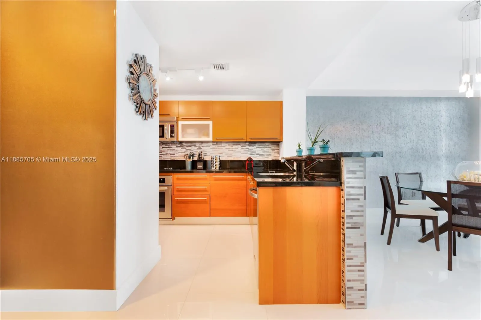 244 Biscayne Blvd, #4604