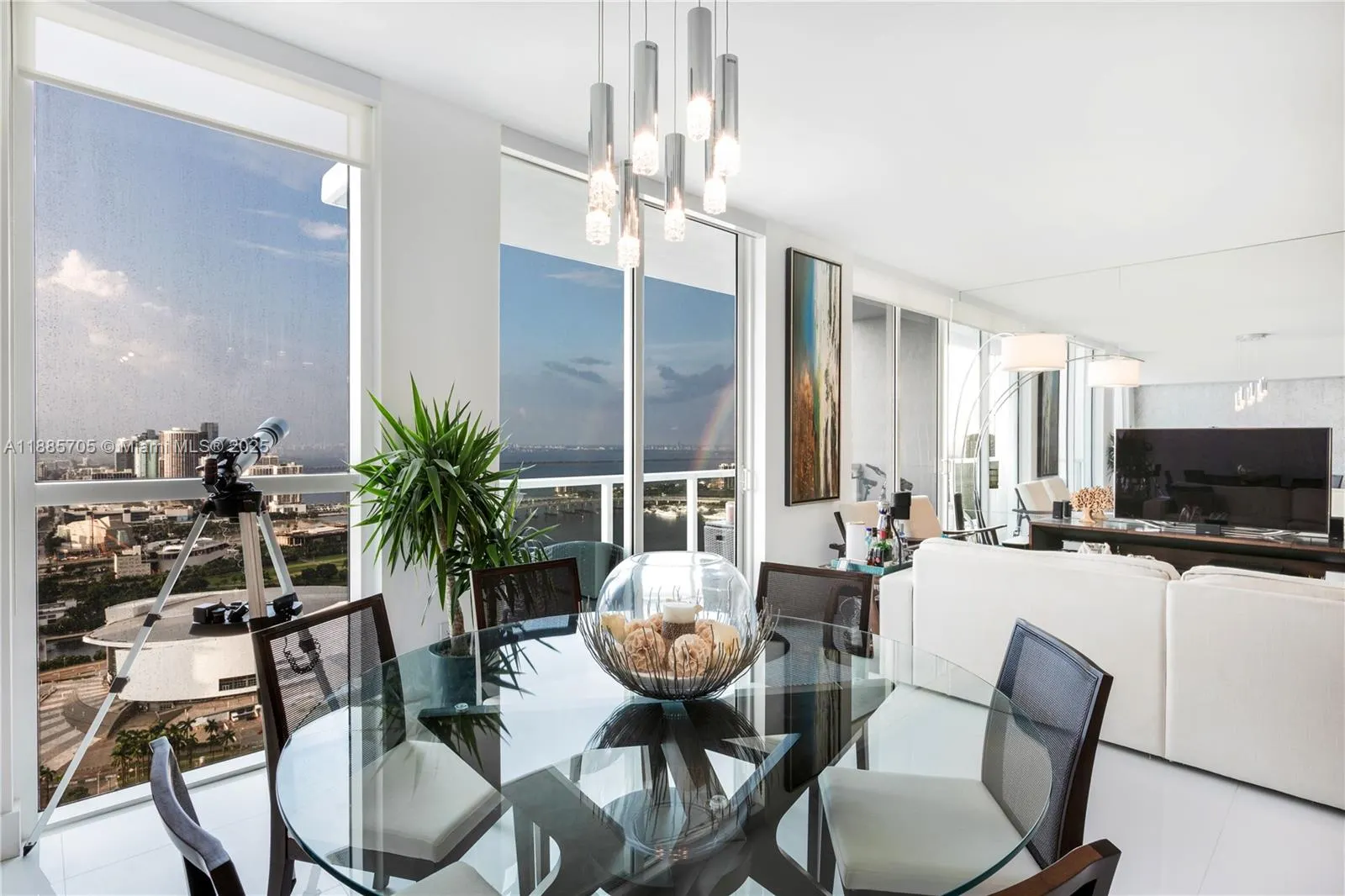 244 Biscayne Blvd, #4604