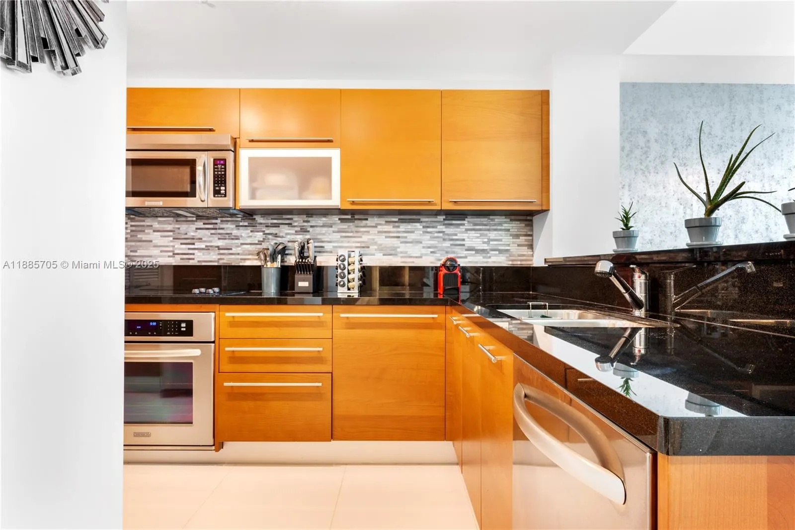 244 Biscayne Blvd, #4604