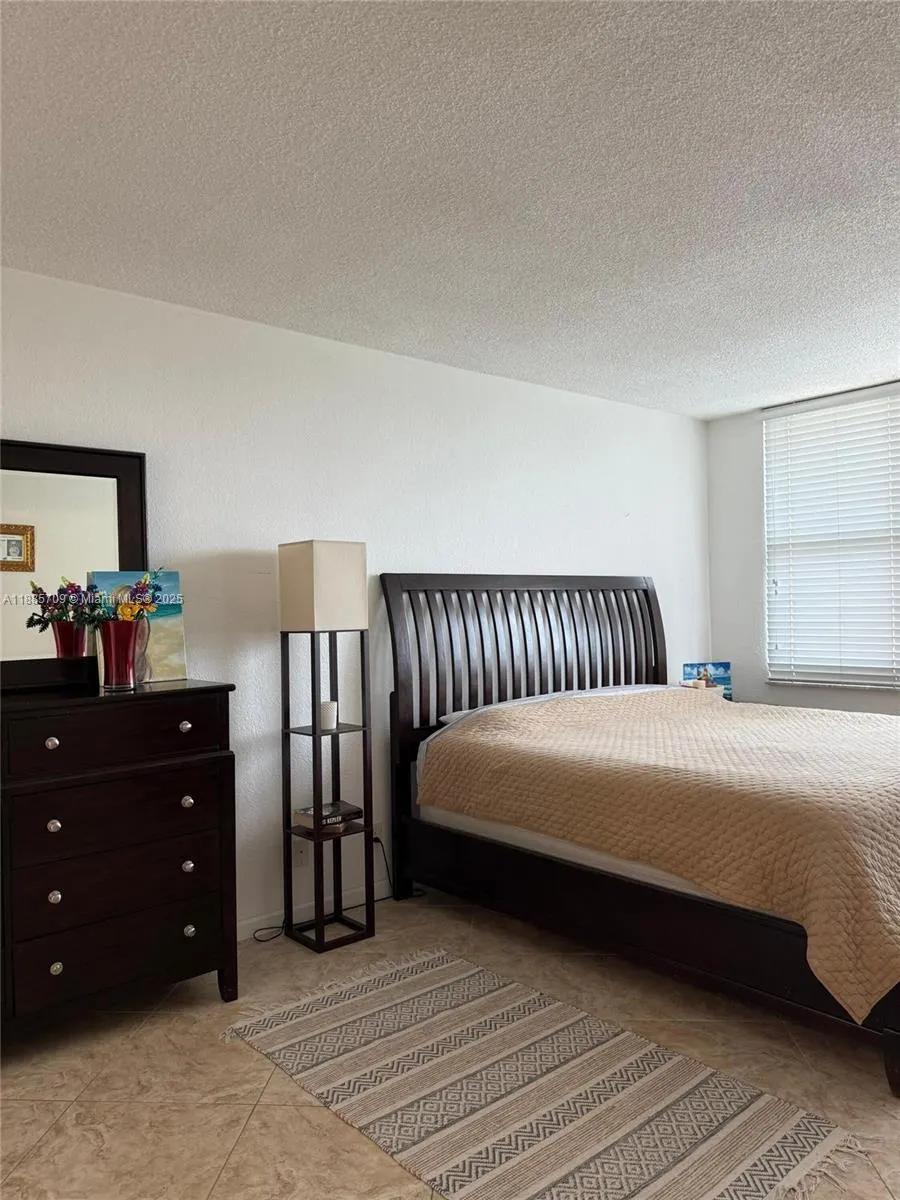 2501 S Ocean Dr, #535