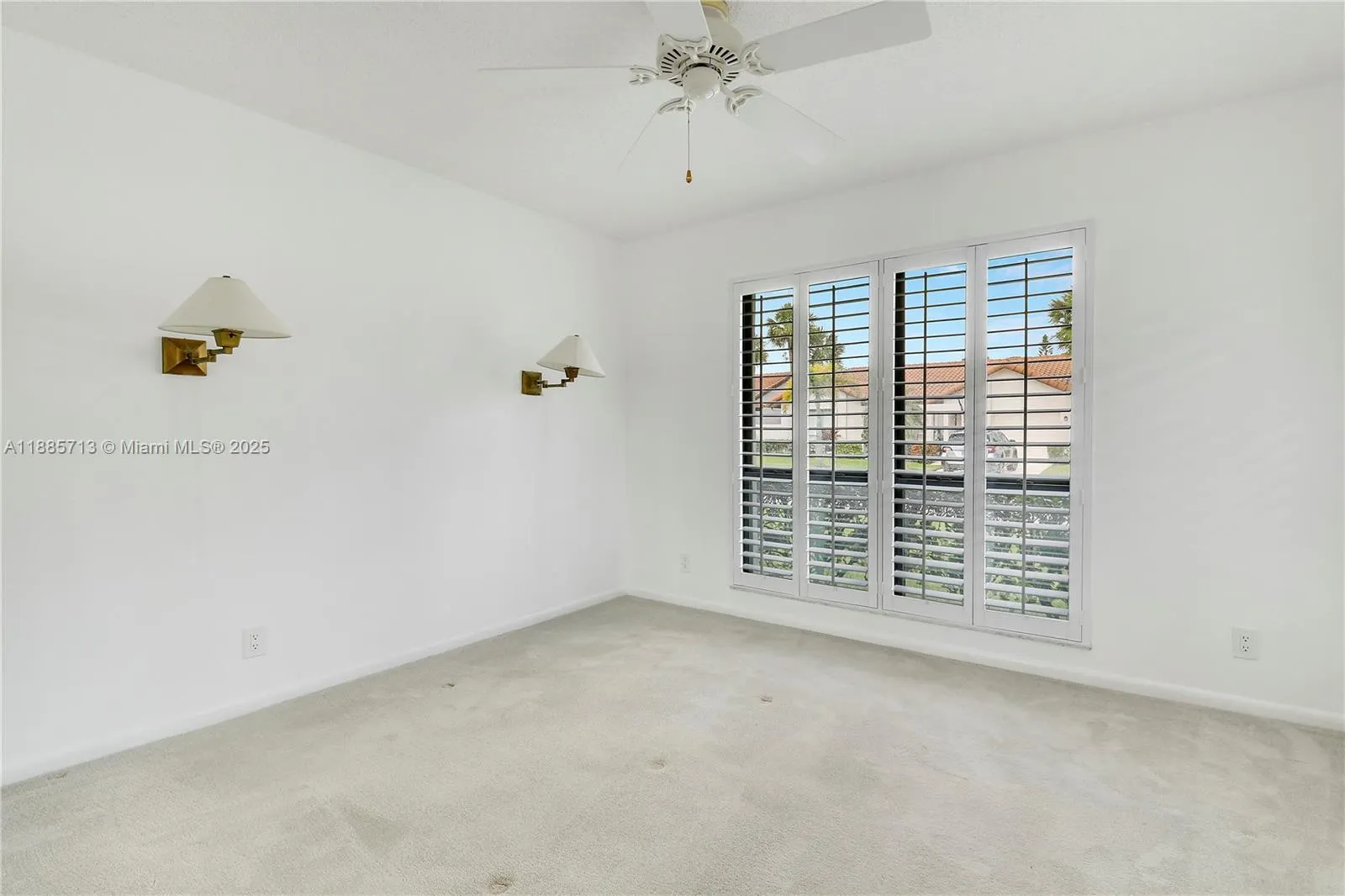 3774 SW Pheasant Run