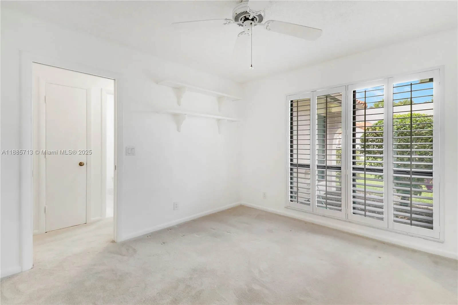 3774 SW Pheasant Run