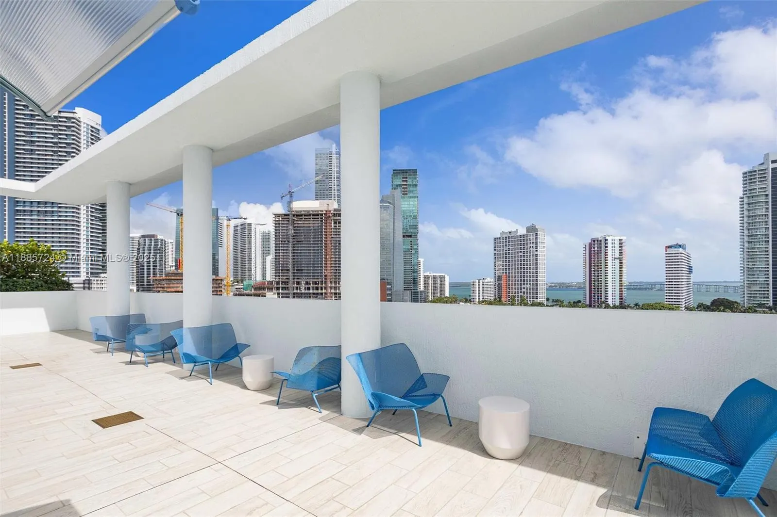1600 SW 1st Ave, #704