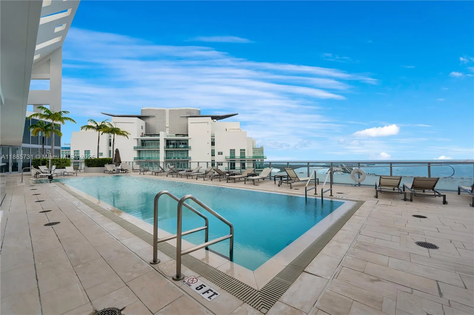 1300 Brickell Bay Dr, #3205