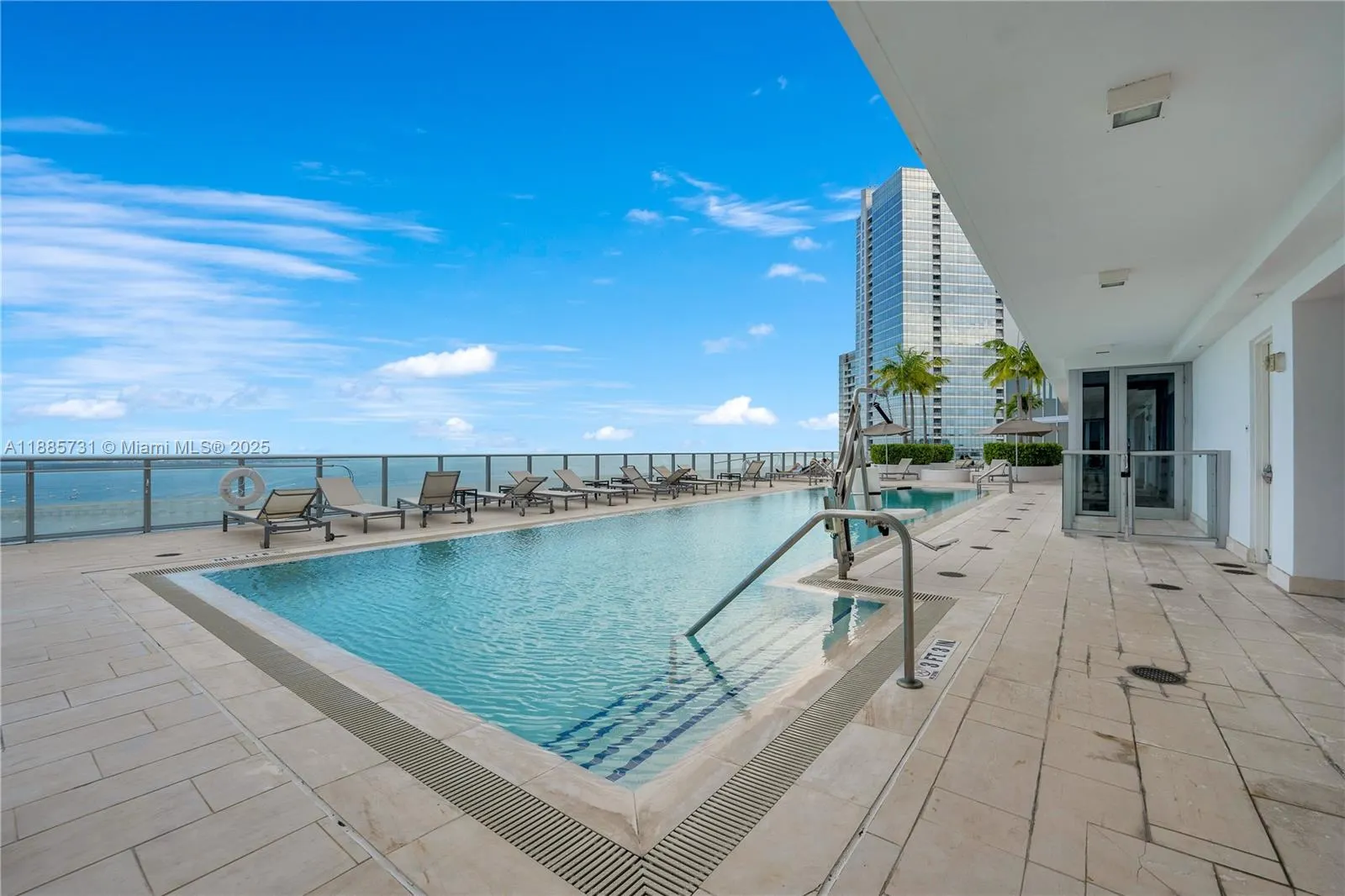 1300 Brickell Bay Dr, #3205
