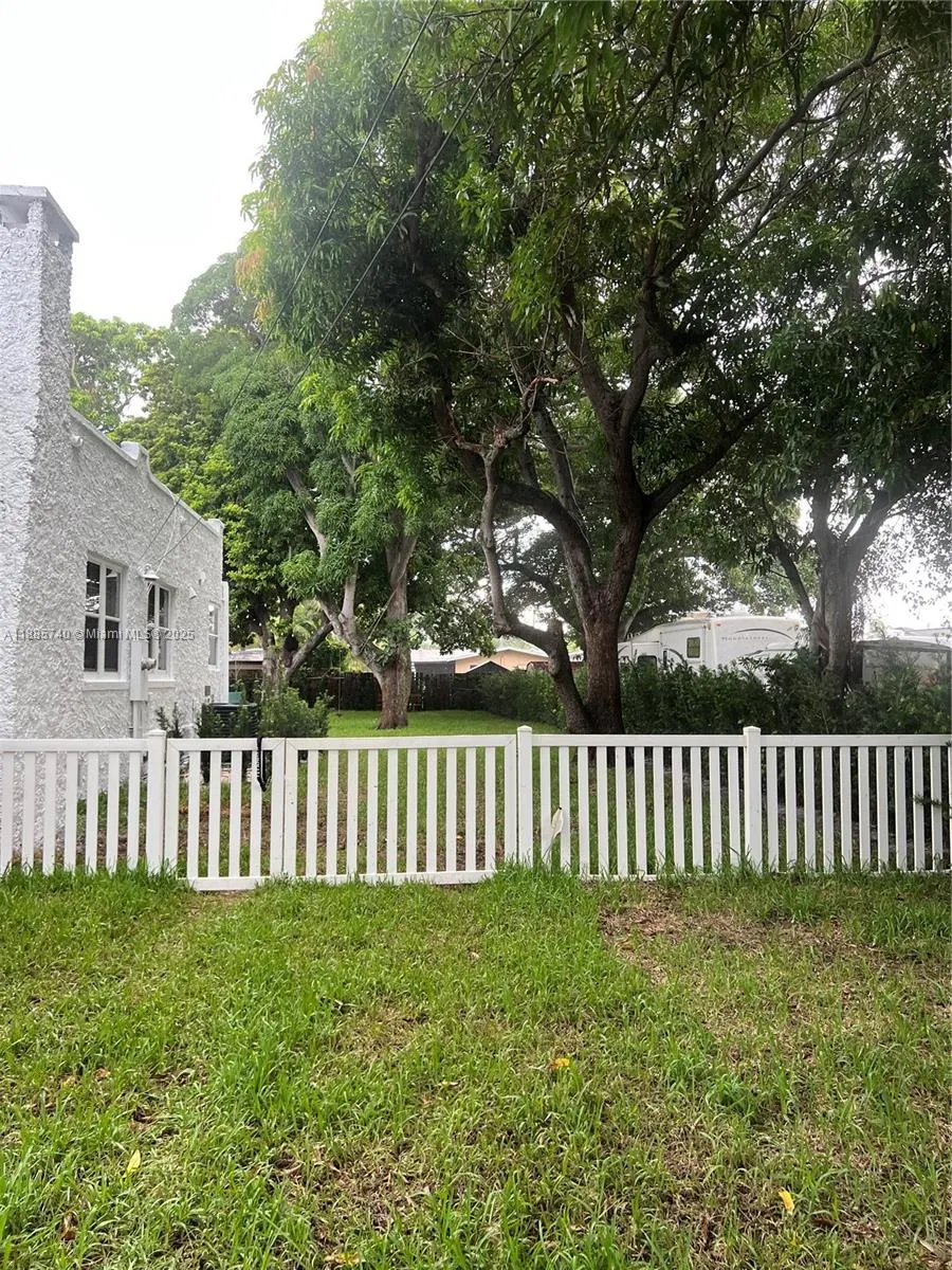 130 SW 1st Ave, #130