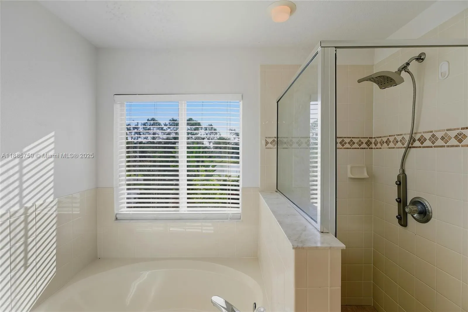 2510 Brownwood Dr