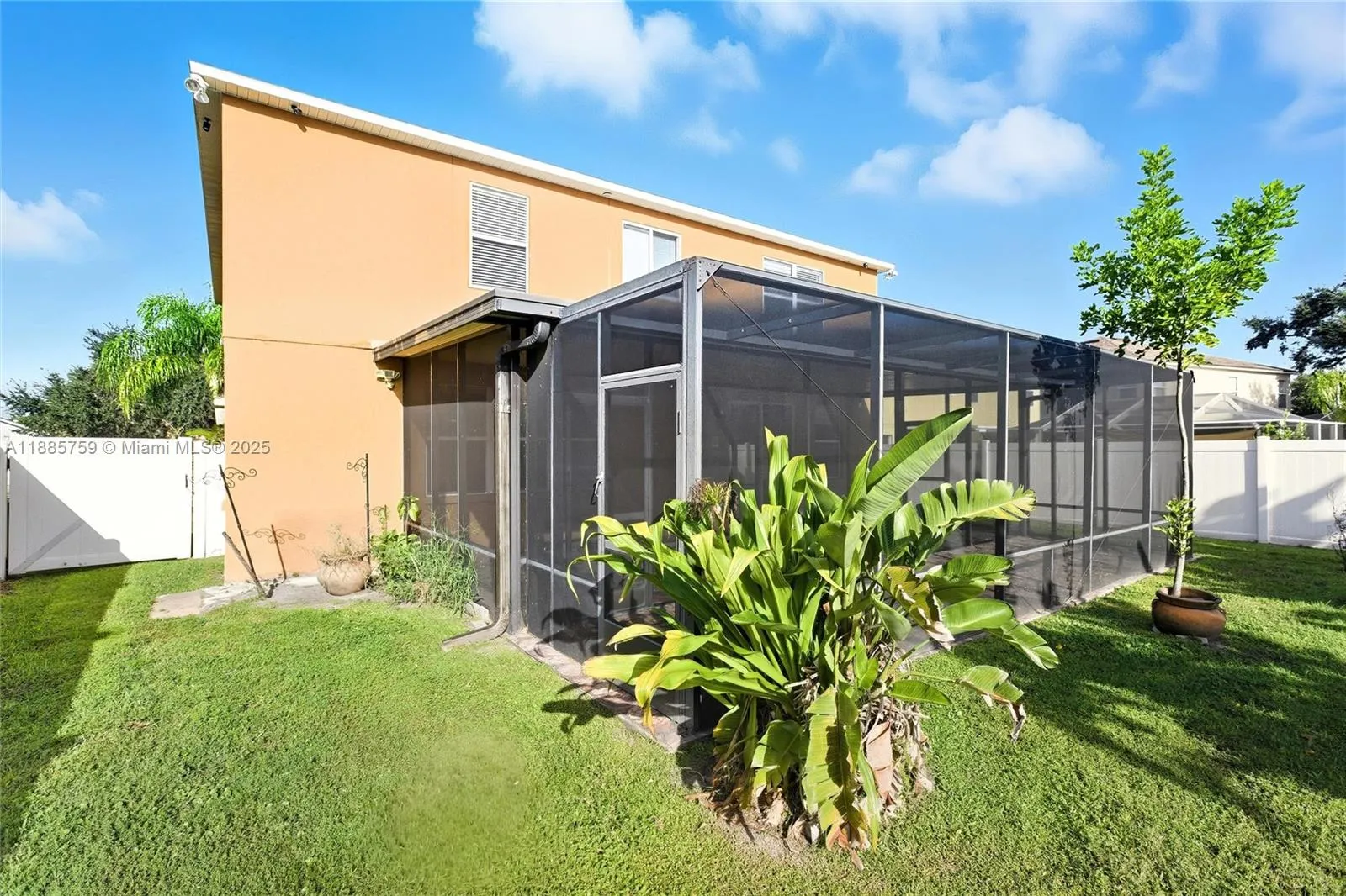 2510 Brownwood Dr
