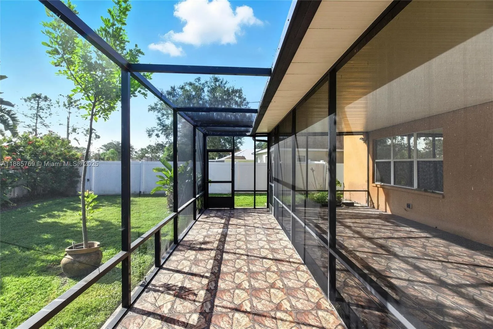 2510 Brownwood Dr