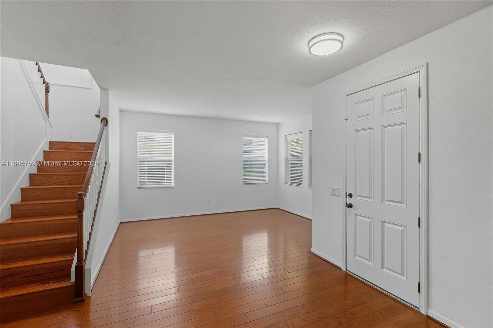 2510 Brownwood Dr