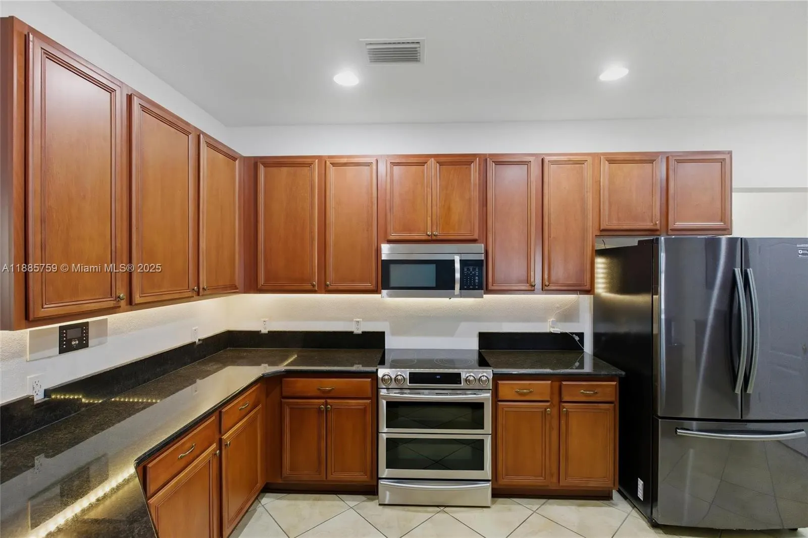 2510 Brownwood Dr