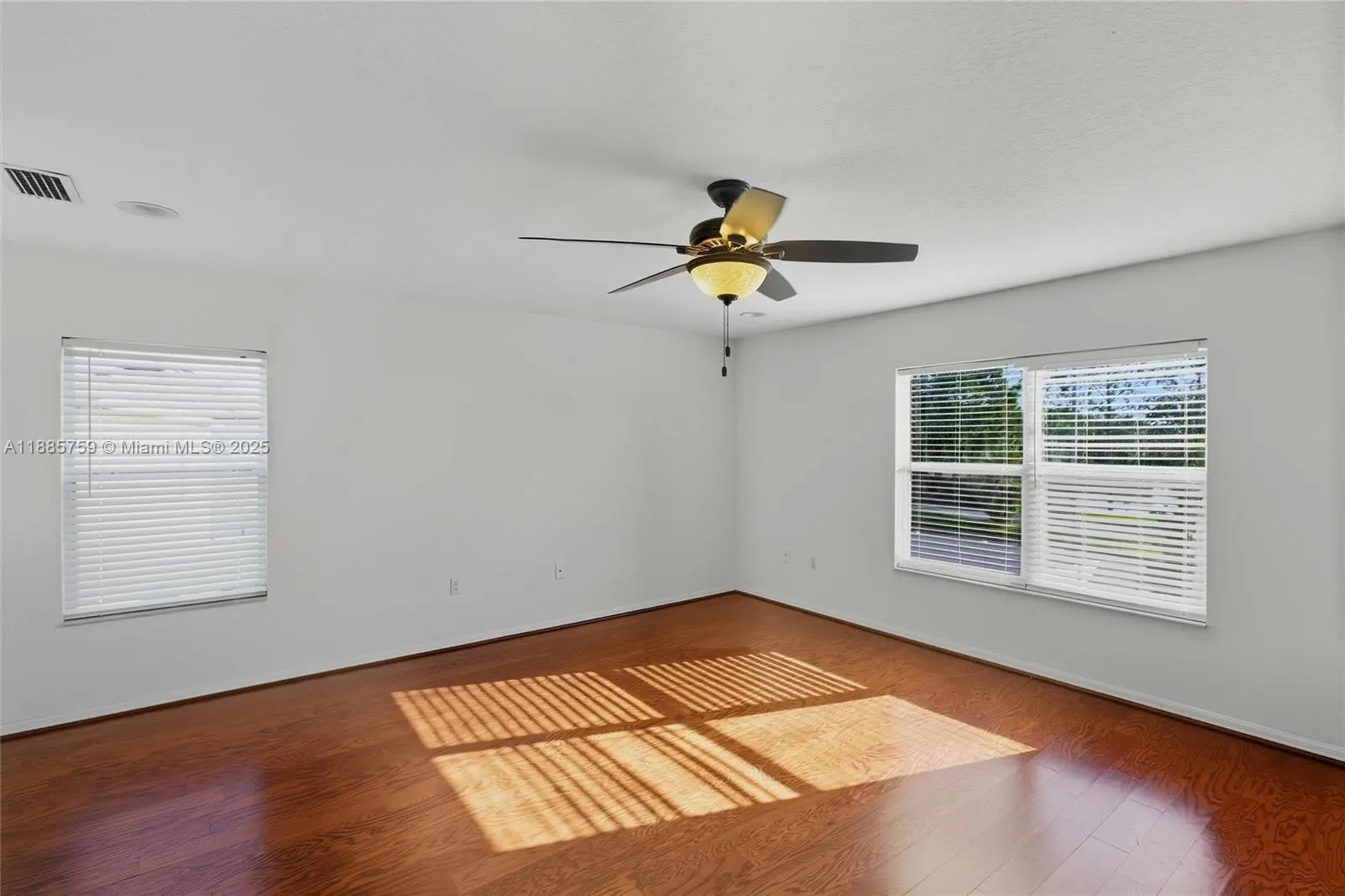 2510 Brownwood Dr