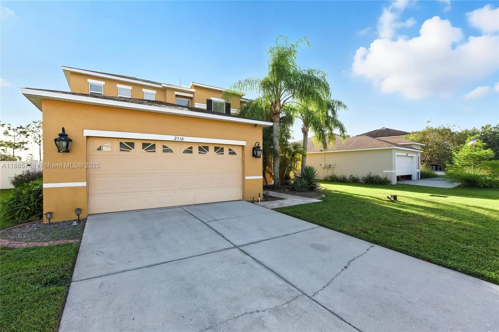 2510 Brownwood Dr