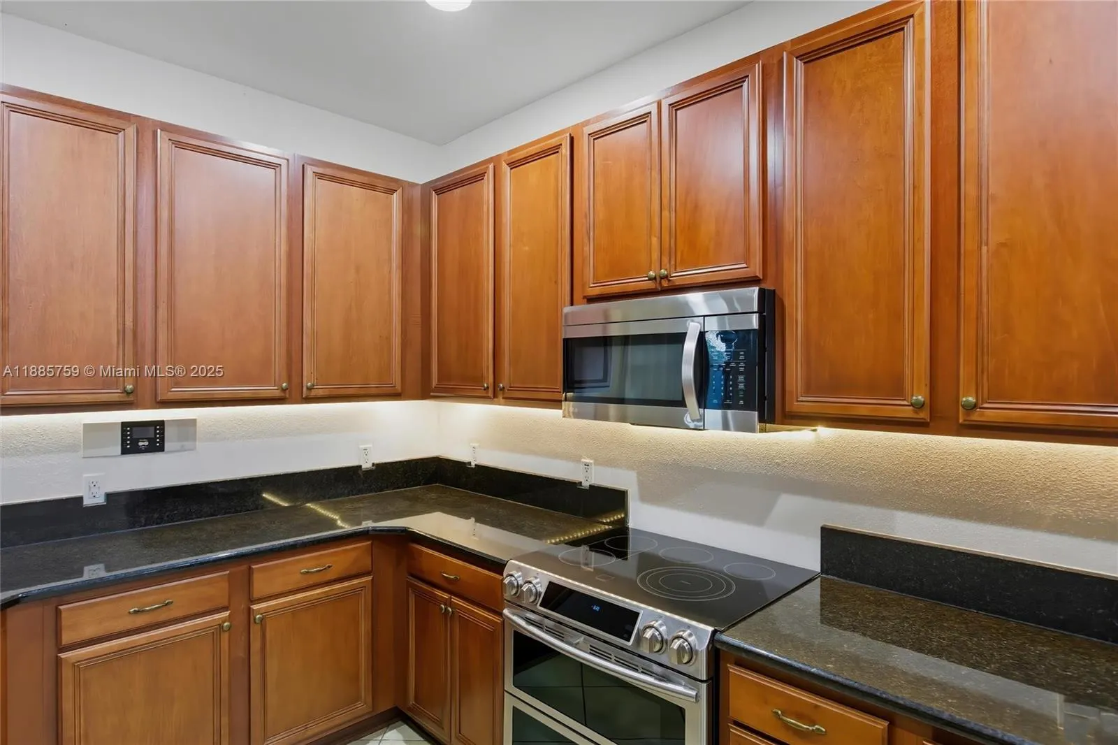 2510 Brownwood Dr