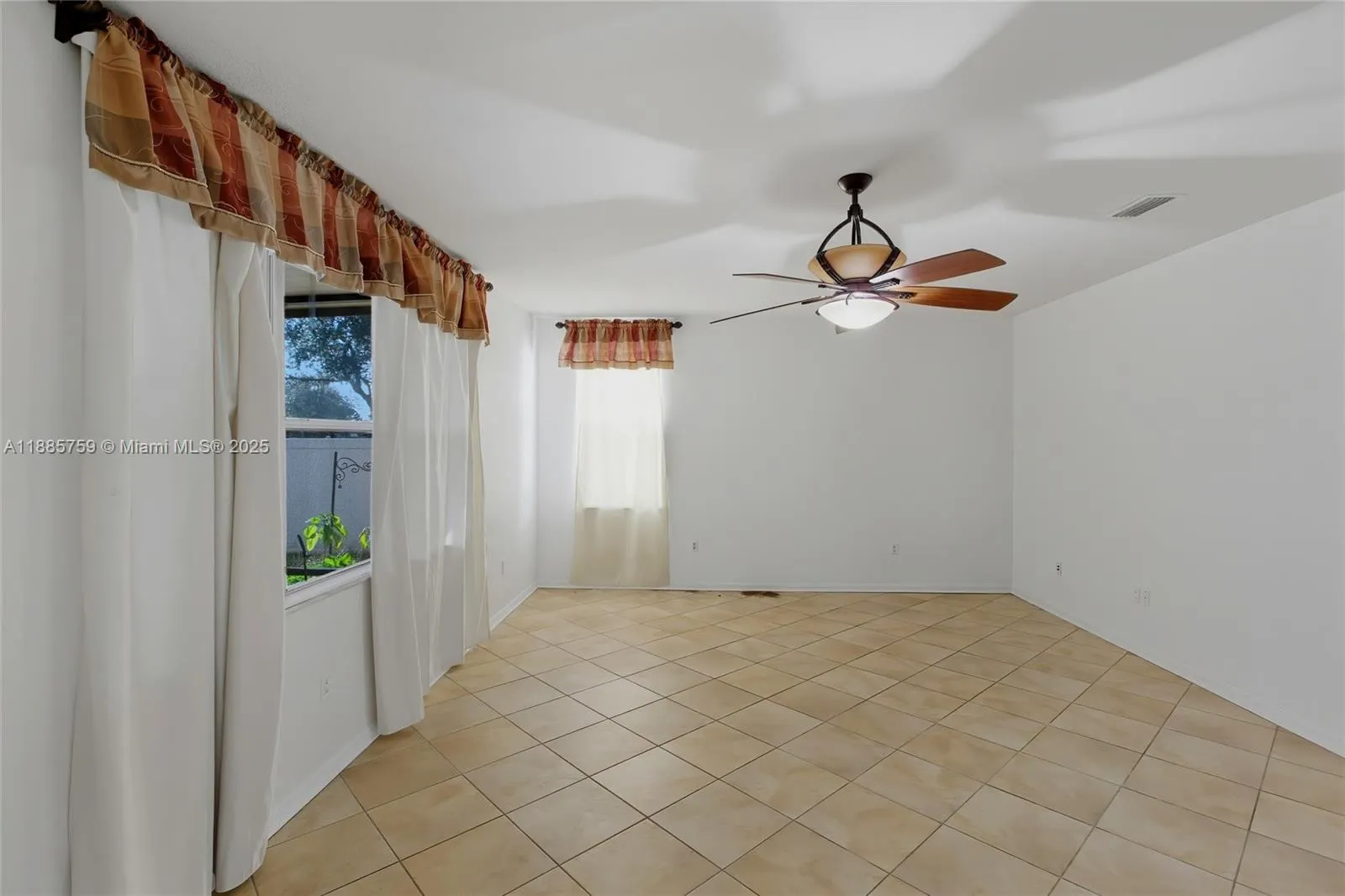 2510 Brownwood Dr