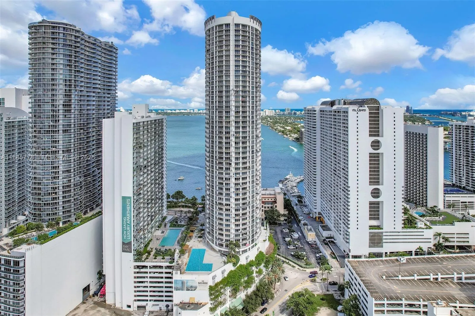 1750 N Bayshore Dr, #3708