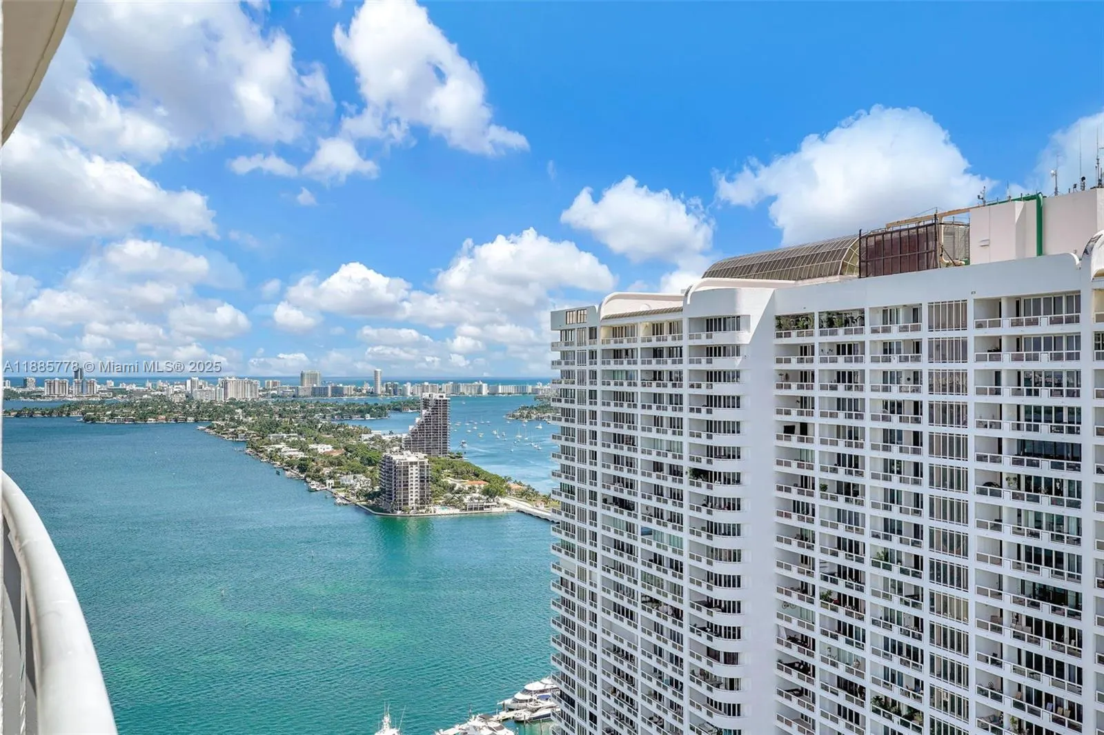 1750 N Bayshore Dr, #3708