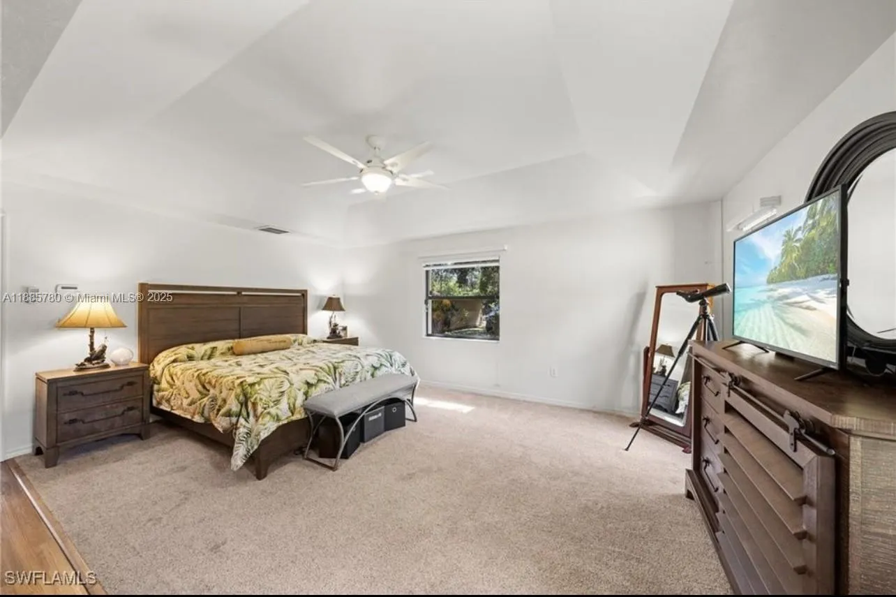 326 McArthur
