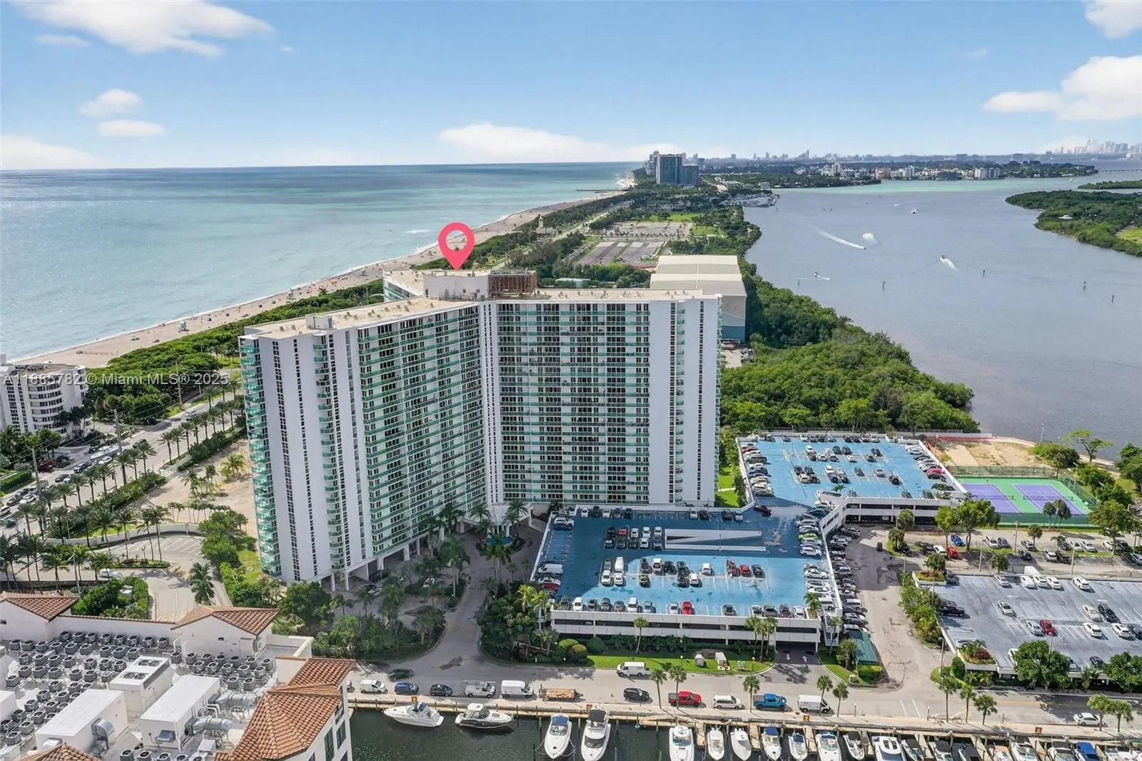 100 Bayview Dr, #1512