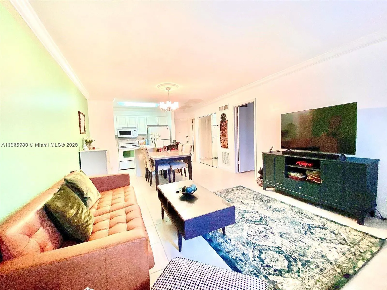 1520 Mckinley St, #216E