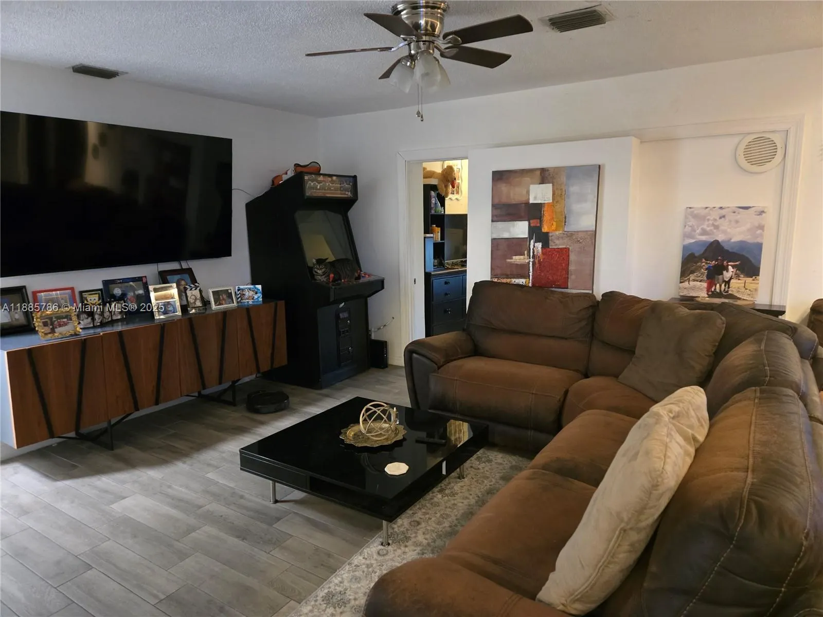 6129 Royal Palm Blvd