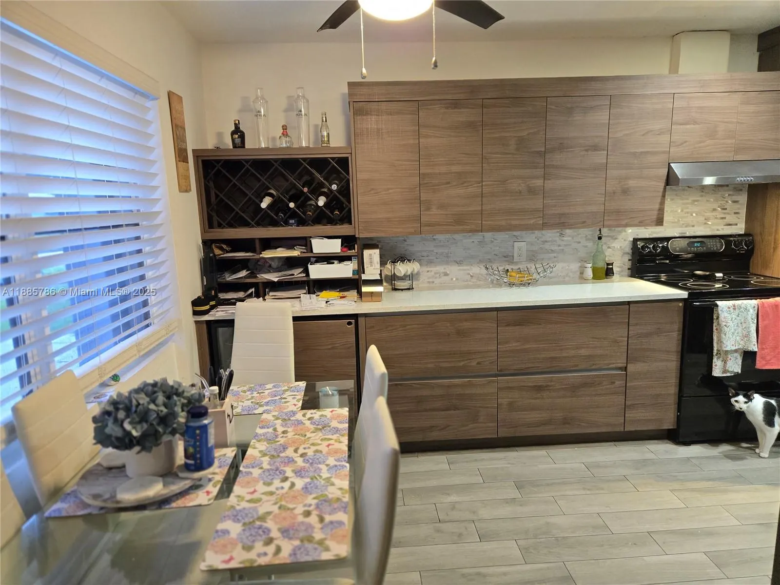 6129 Royal Palm Blvd