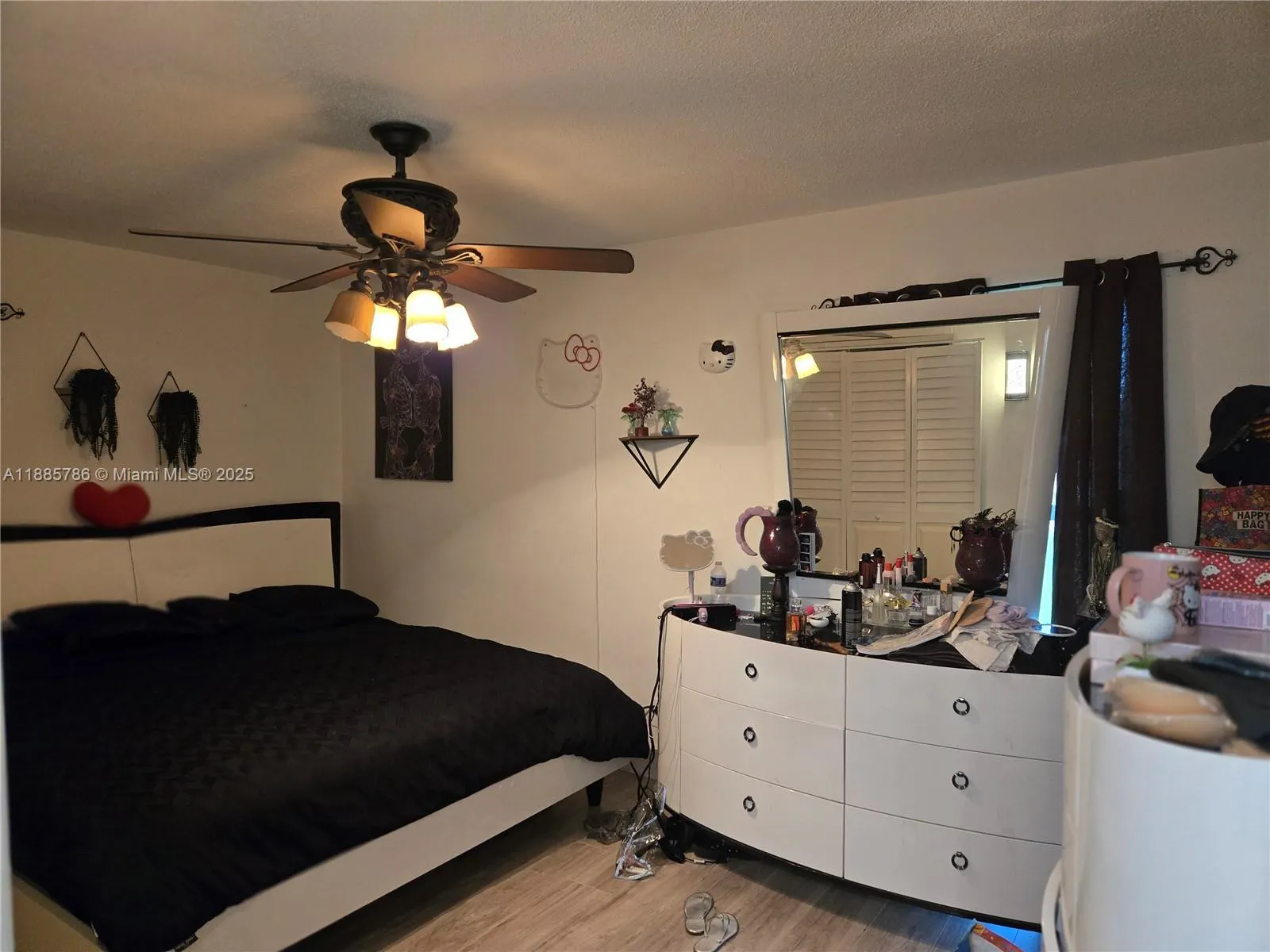 6129 Royal Palm Blvd