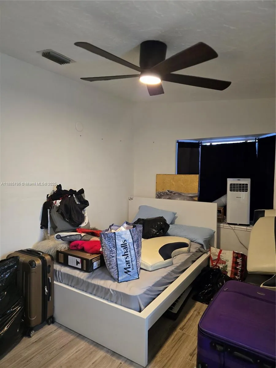 6129 Royal Palm Blvd