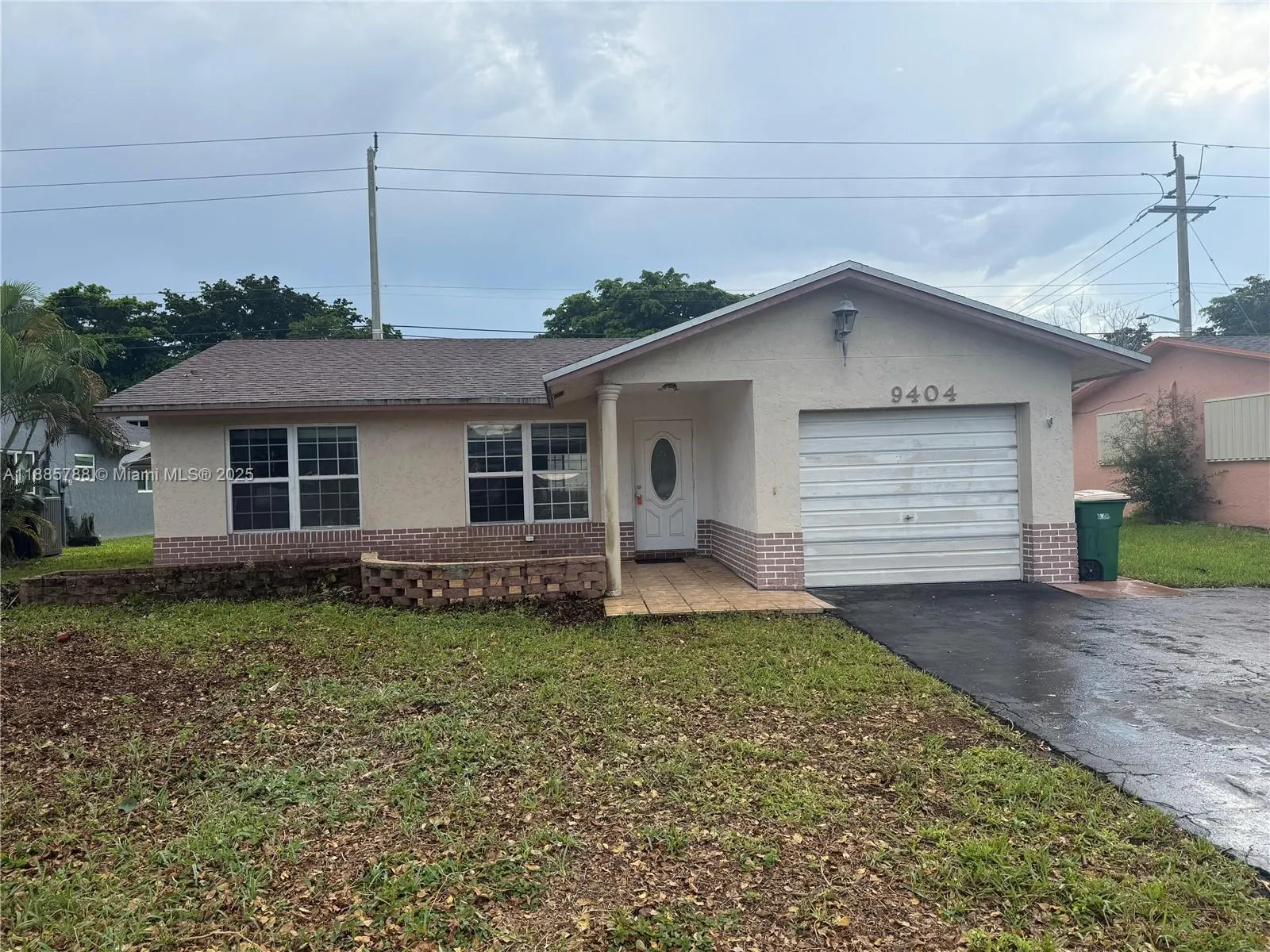 9404 NW 70th St, #9404