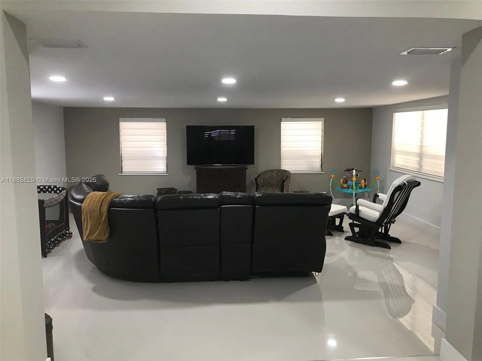 3880 NW 179th St