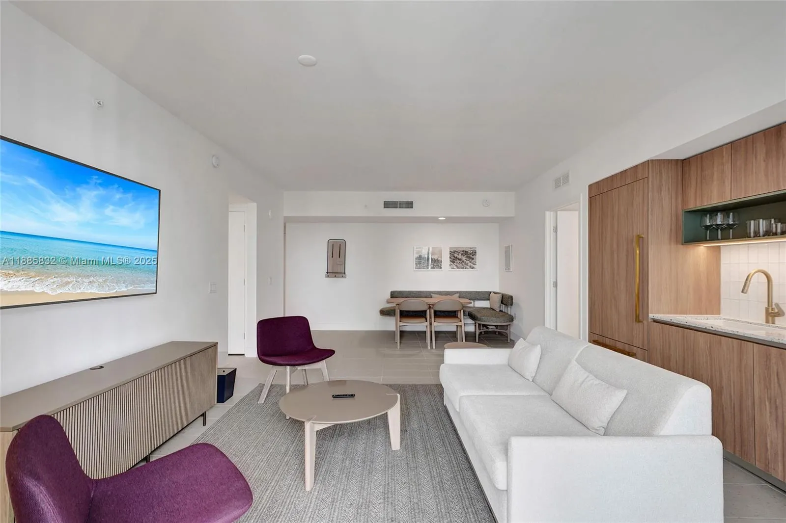 159 NE 6th St, #3302