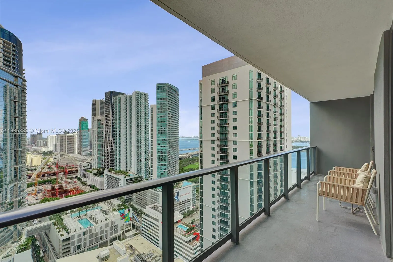 159 NE 6th St, #3302
