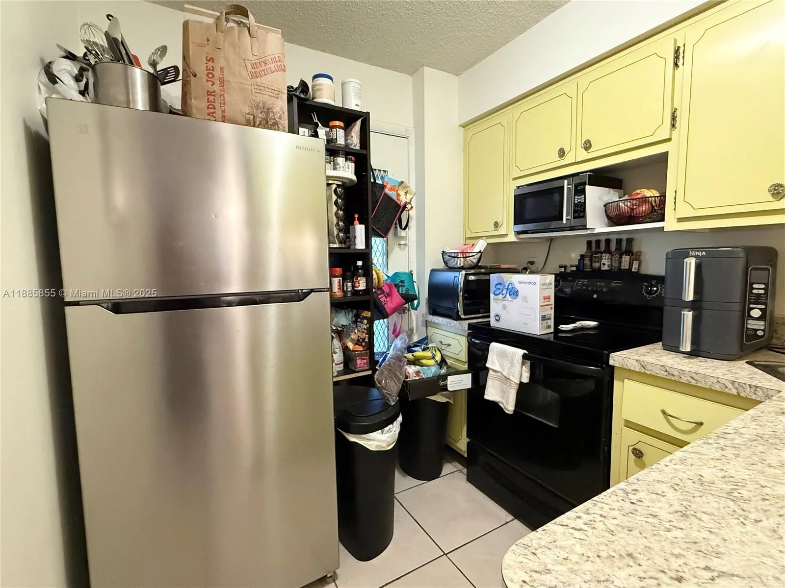1620 West Ave, #204