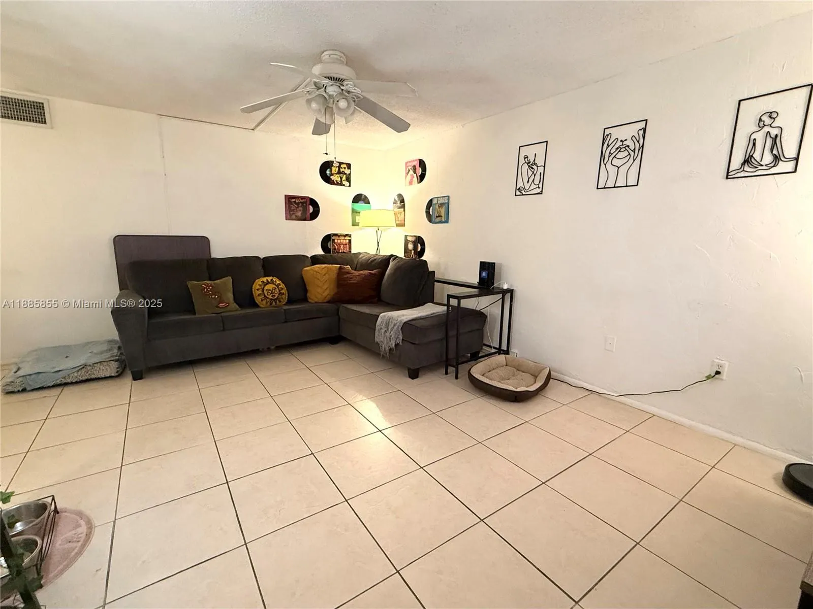 1620 West Ave, #204
