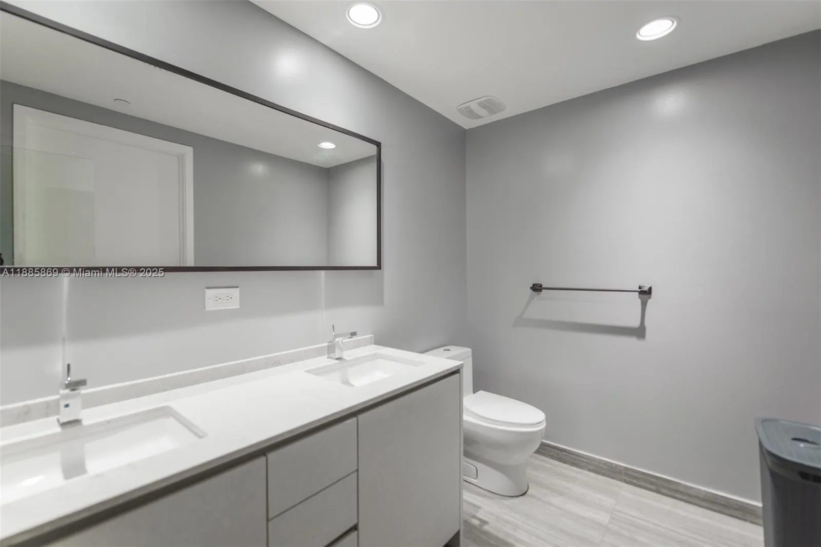 1010 Brickell Ave, #3608