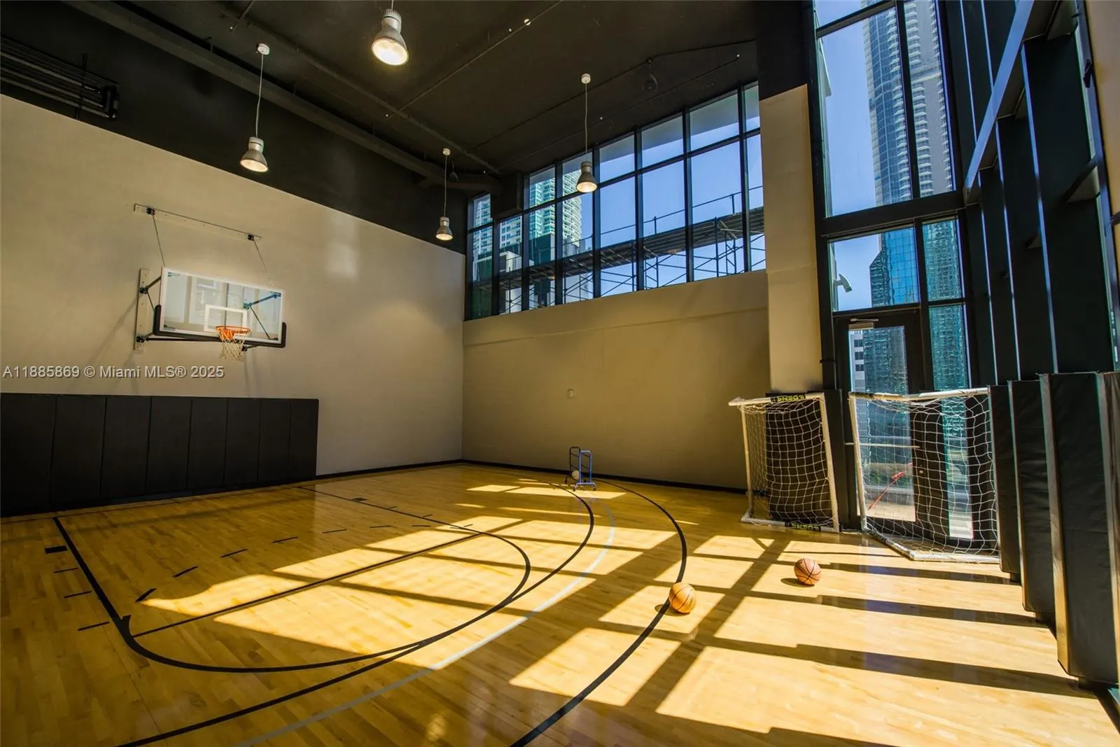 1010 Brickell Ave, #3608