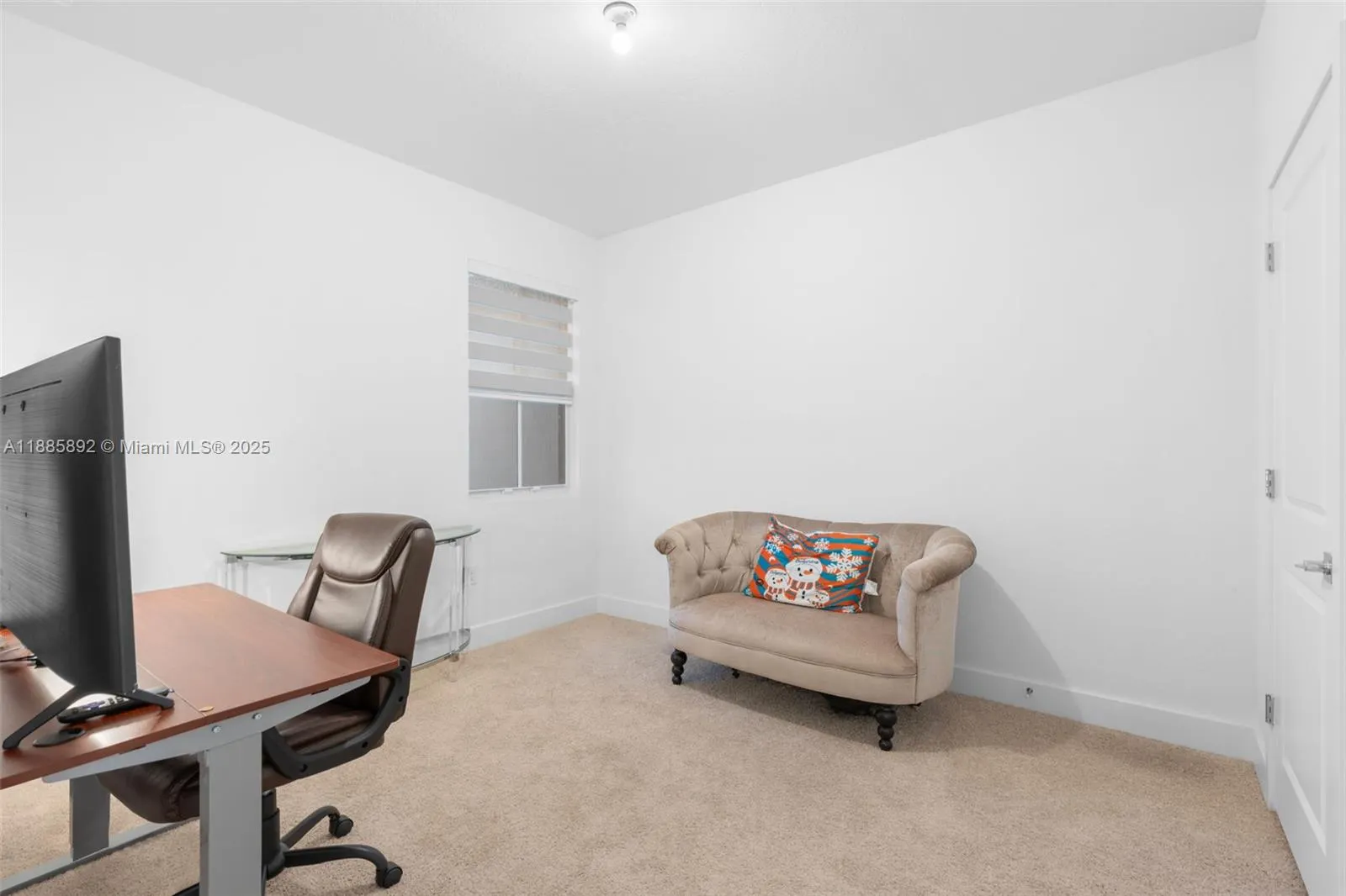 110 SW 171st Way