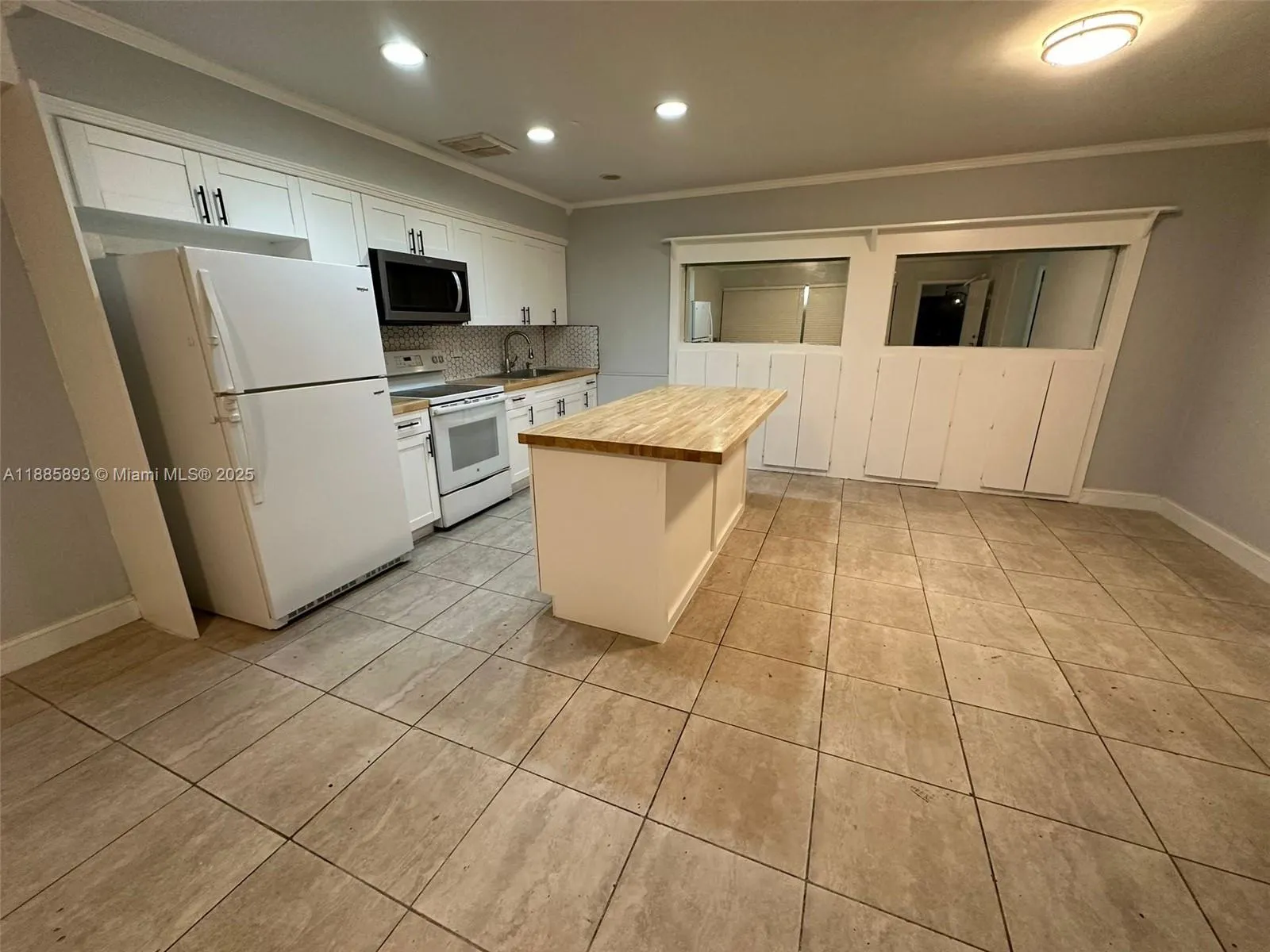 165 NW 192nd St