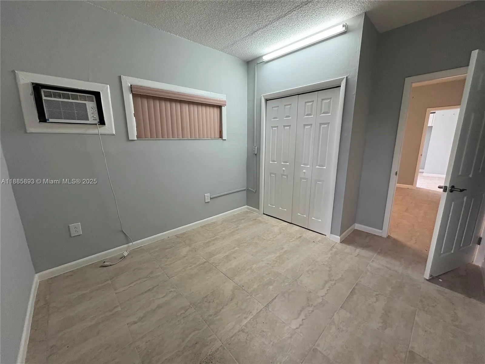 165 NW 192nd St