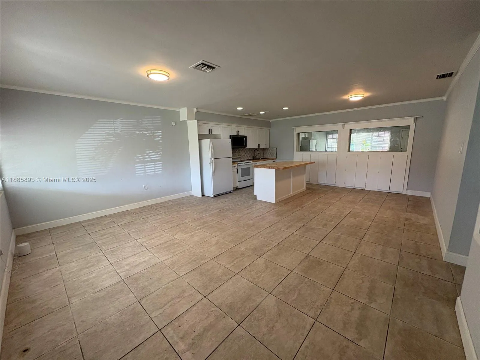 165 NW 192nd St