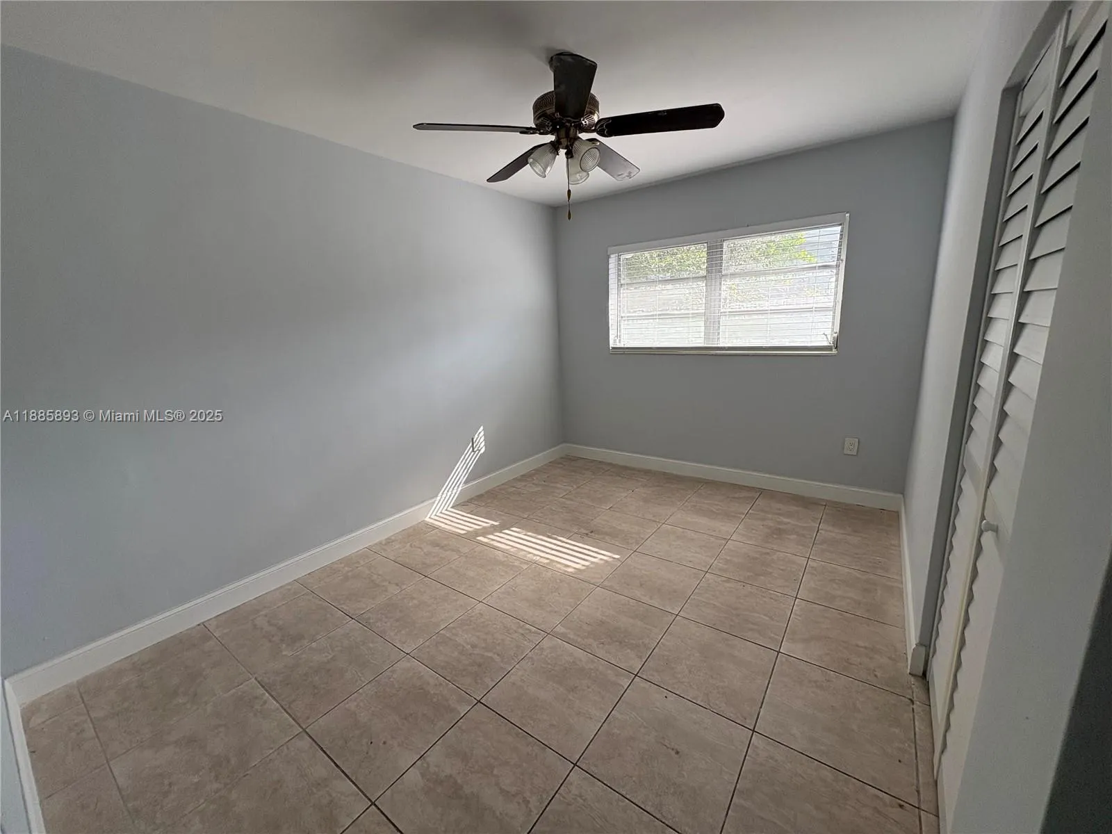165 NW 192nd St