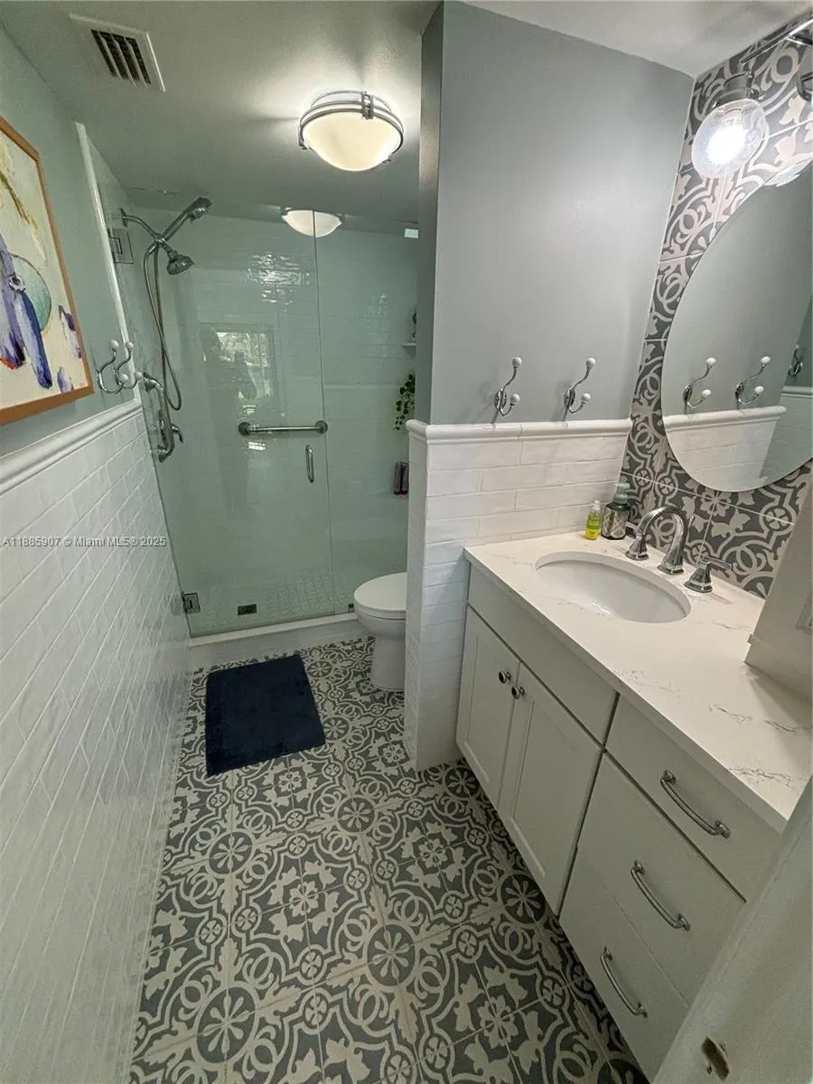 6001 SE Landing Way, #1