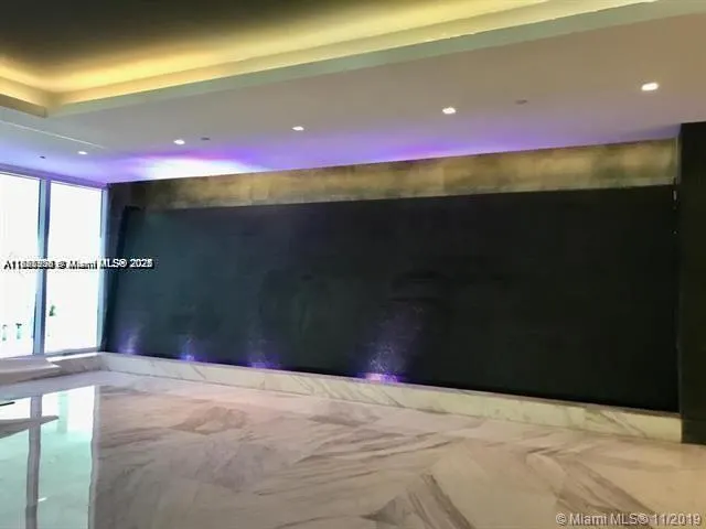 400 Sunny Isles Blvd, #103