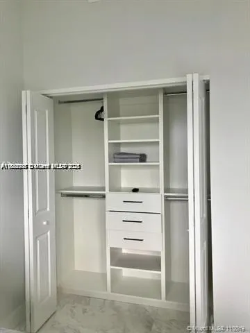 400 Sunny Isles Blvd, #103