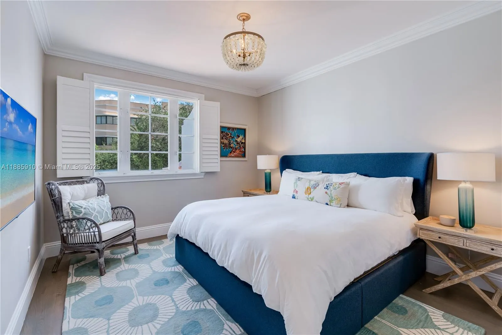 1133 Campo Sano Ave, #2