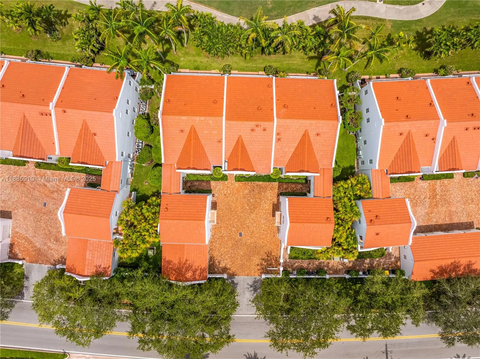 1133 Campo Sano Ave, #2