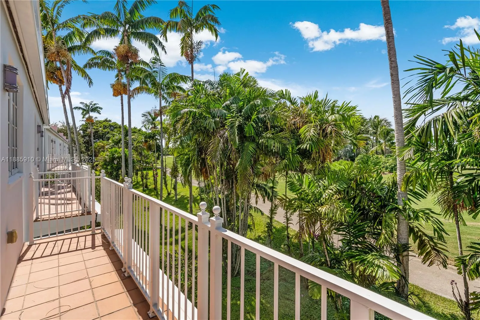 1133 Campo Sano Ave, #2