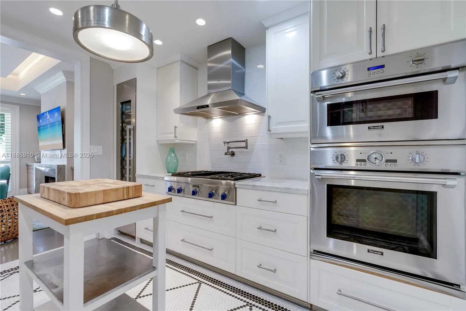 1133 Campo Sano Ave, #2