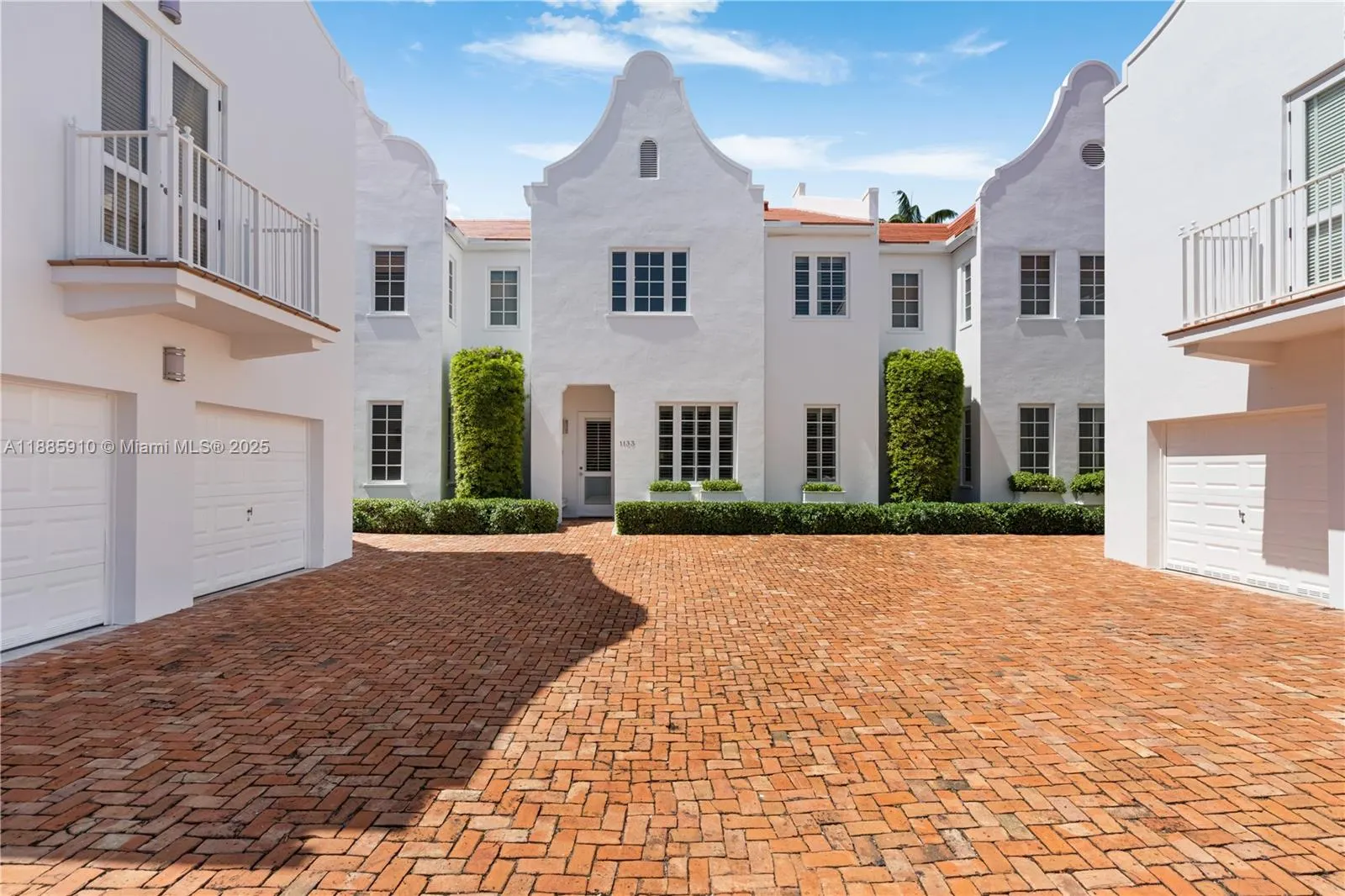 1133 Campo Sano Ave, #2