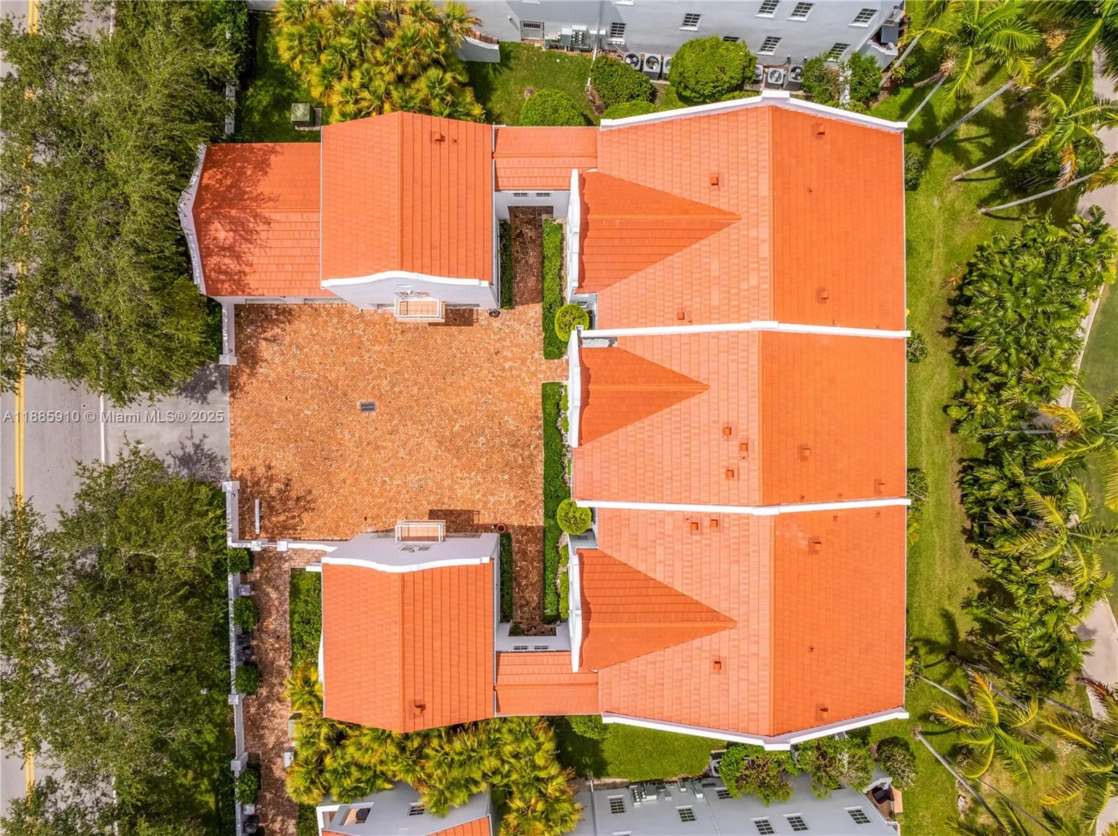 1133 Campo Sano Ave, #2